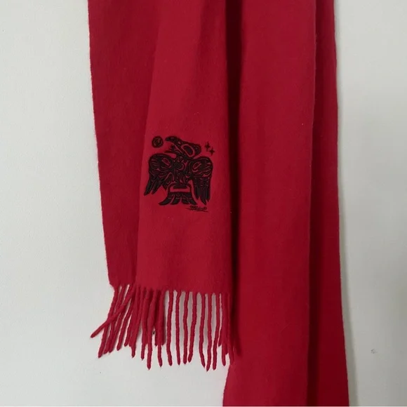 MAGENTA DESIGNS Wool Red Scarf Indigenous Eagle Art Northwest Coast Style Fringe - Picture 3 of 5